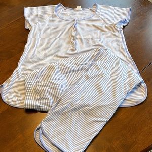 Lake Pima maternity set